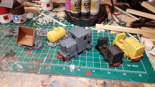 140559  -- on the desk