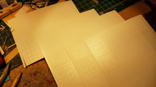 194430  -- 3x3, 4x3, 4x4 and 4x5 glass windows cut out with the curio machine