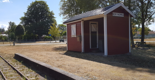 152752  -- Bor Norra station