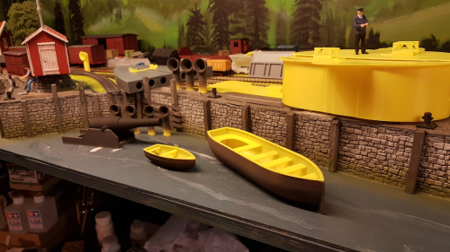 233417  -- during waits I added some paints to details already made