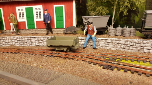 211510  -- got a bit greenish gray, was not intended ...