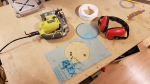 New Years Eve or not, I just couldn´t give up this close. At 17:17 GMT+1 I did start up the AnyCubic Photon printer inside a fully functional Fumes Cabinet for the first time !! Yeeahh !!  Now I can print also resin in my cave while working, except a ...