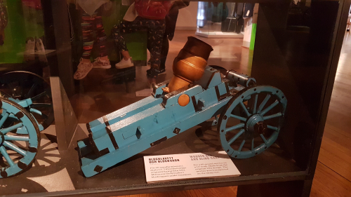 130254  -- 1/7 scale model at the Army museum