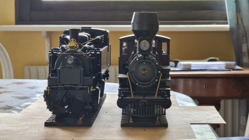 165807 