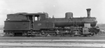Started working on a much bigger loco, the swedish Gp loco which has one wheel in the front and four driving axles, there the last is moving sideways. It was originally built for the VGJ railway, but several more three foot railways did order them too ...